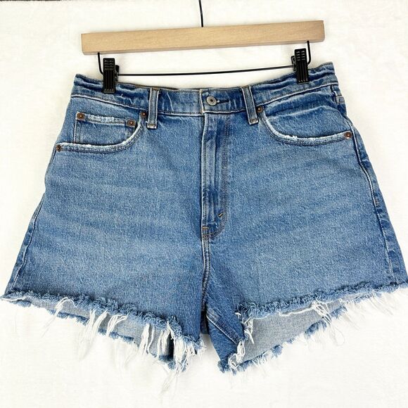 Abercrombie & Fitch Pants - Abercrombie & Fitch 90s Relaxed Cutoff Short High Rise Size 10 Medium Wash